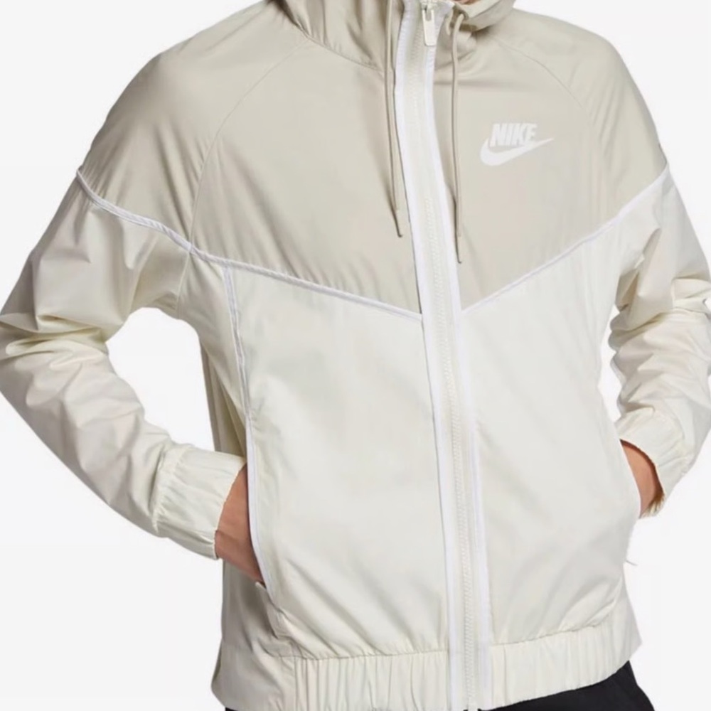 Nike Sportswear Women’s Windrunner Off-White Hooded Jacket